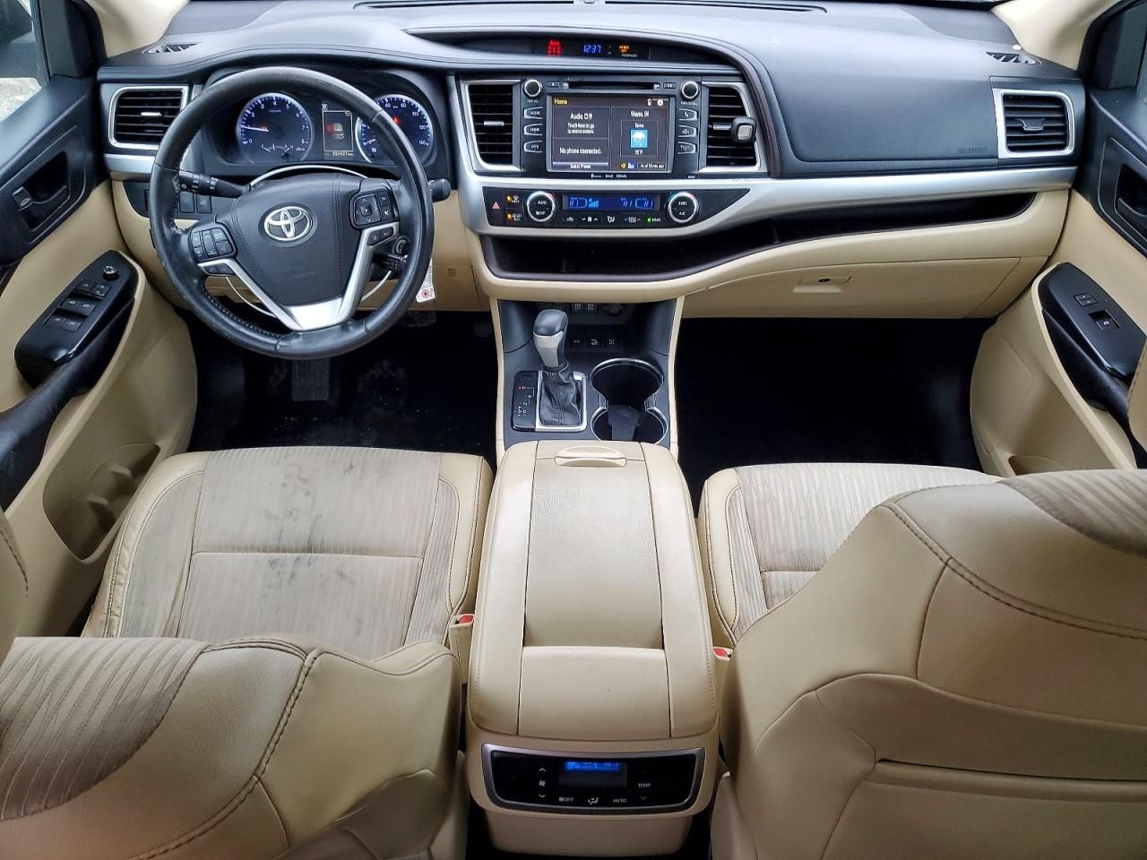 2017 Toyota Highlander le