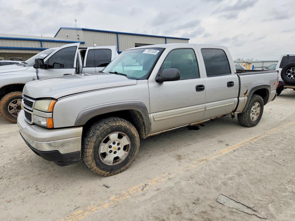 2007 Chevrolet Silverado K1500 Classic Crew Cab
