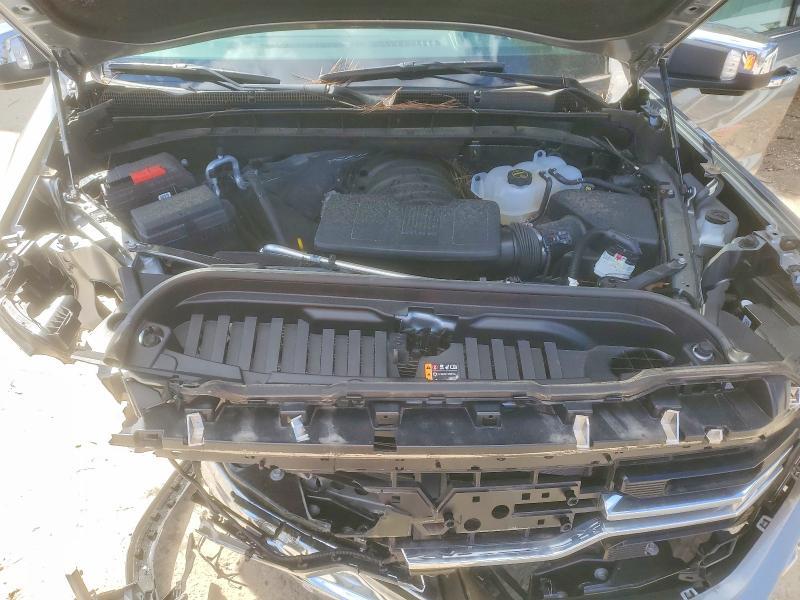 2024 GMC Sierra K1500 SLT