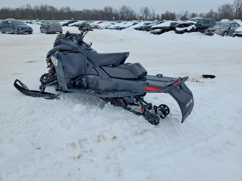 2024 Skidoo MXZ X-RS 850 E-TEC