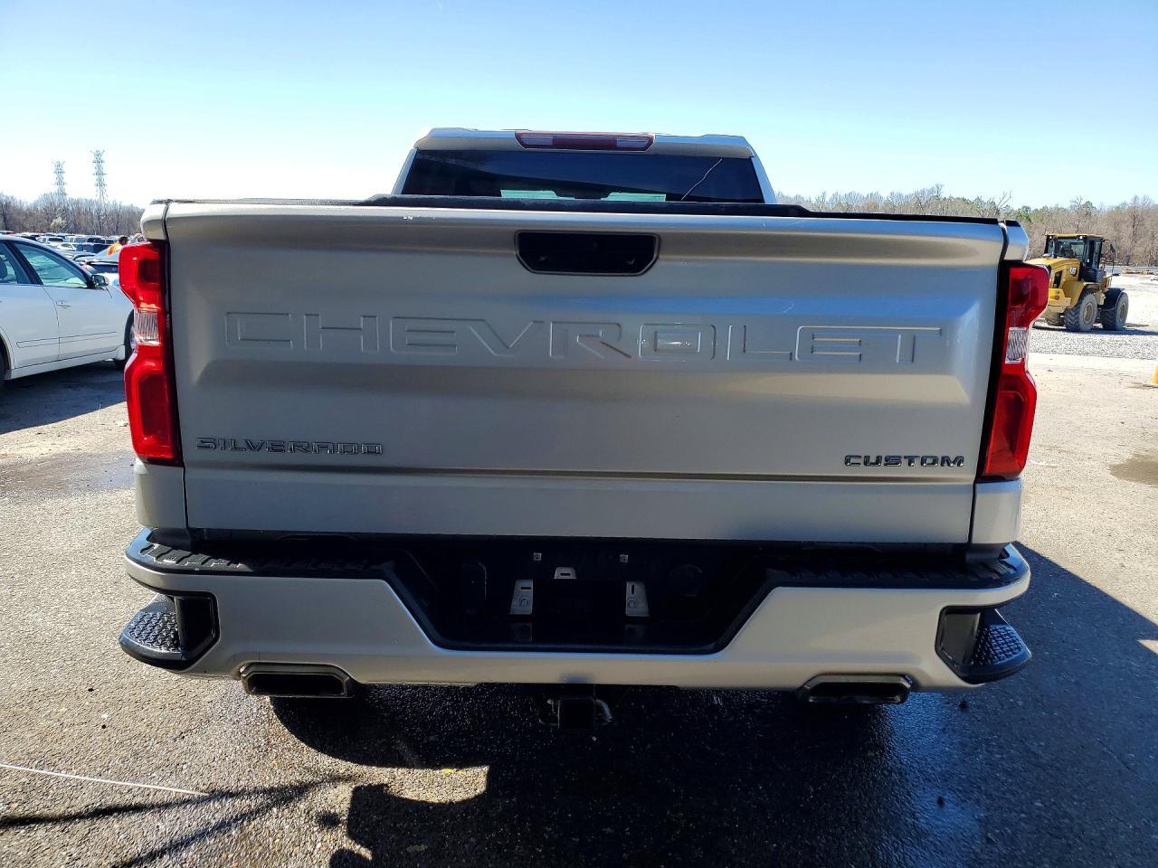2020 Chevrolet Silverado C1500 Custom