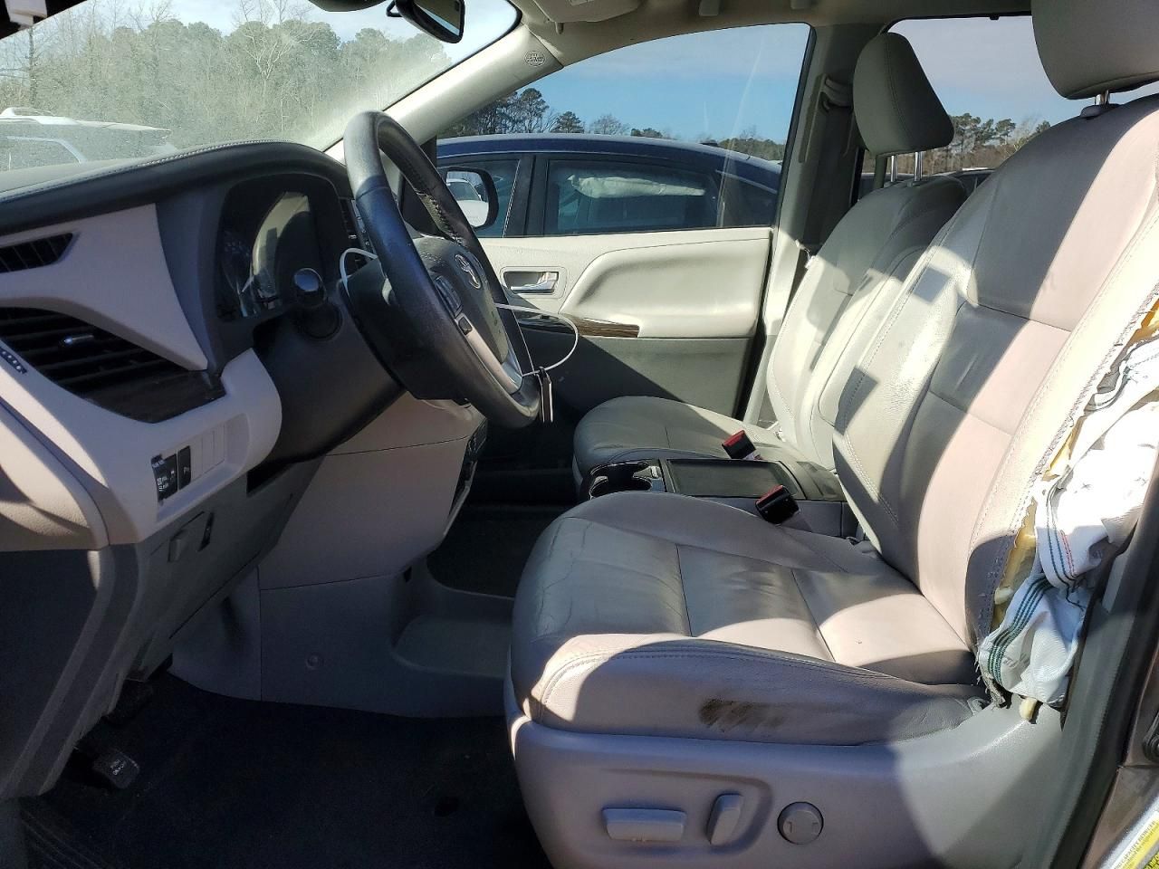 2018 Toyota Sienna xle