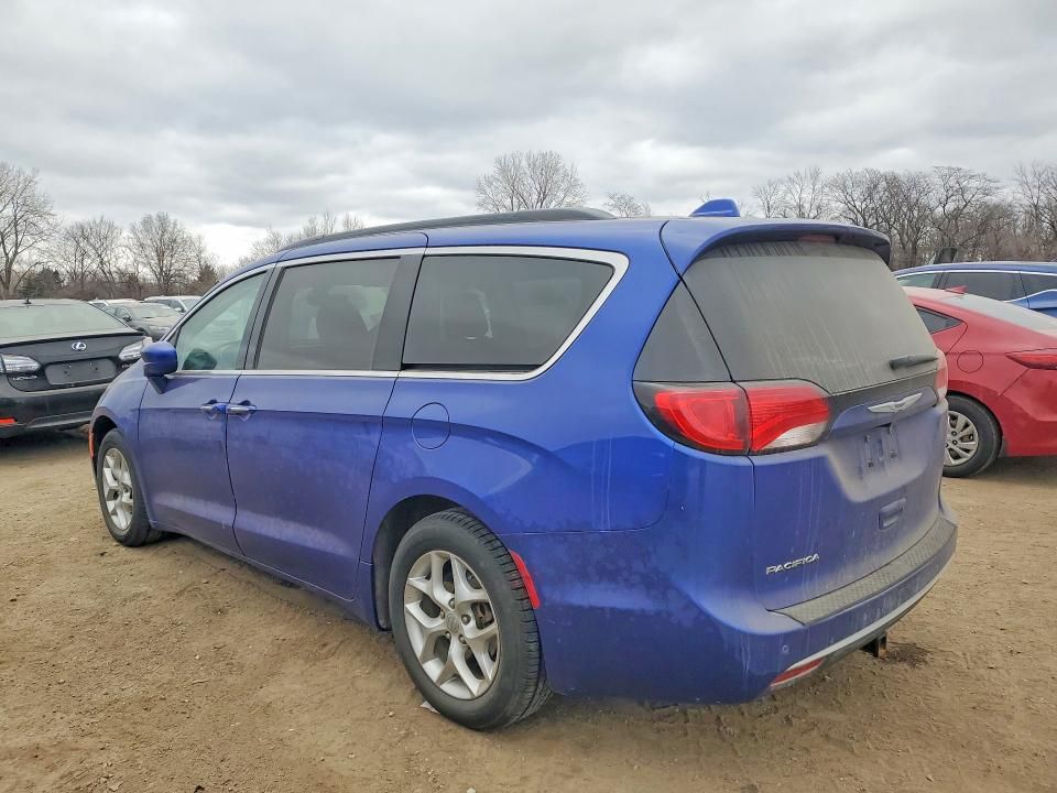2019 Chrysler Pacifica Touring Plus