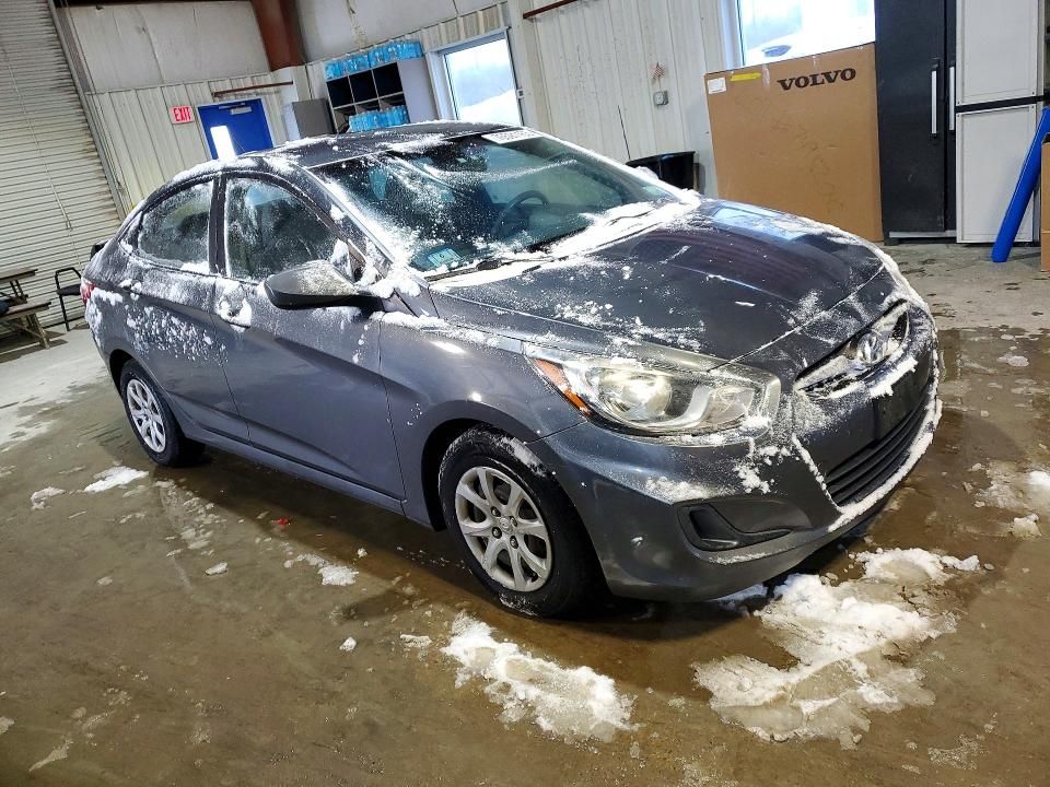 2012 Hyundai Accent gls