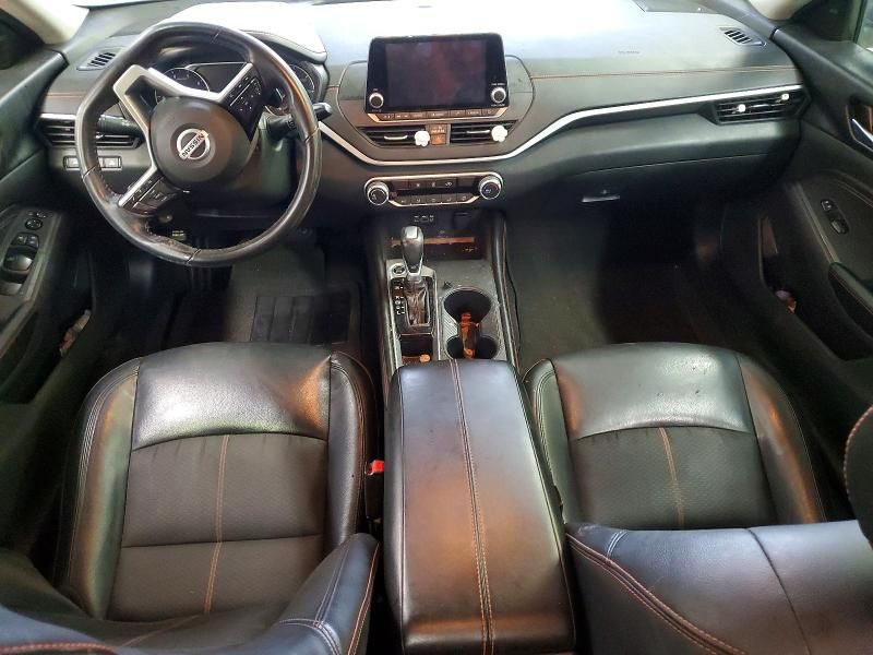 2021 Nissan Altima sr