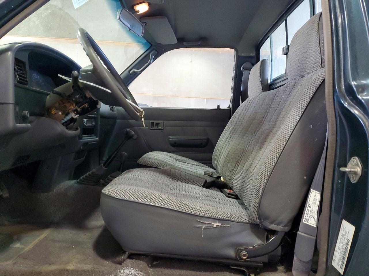 1995 Toyota Pickup DX
