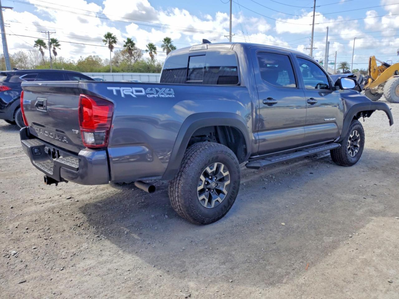 2018 Toyota Tacoma TRD OFF-Road