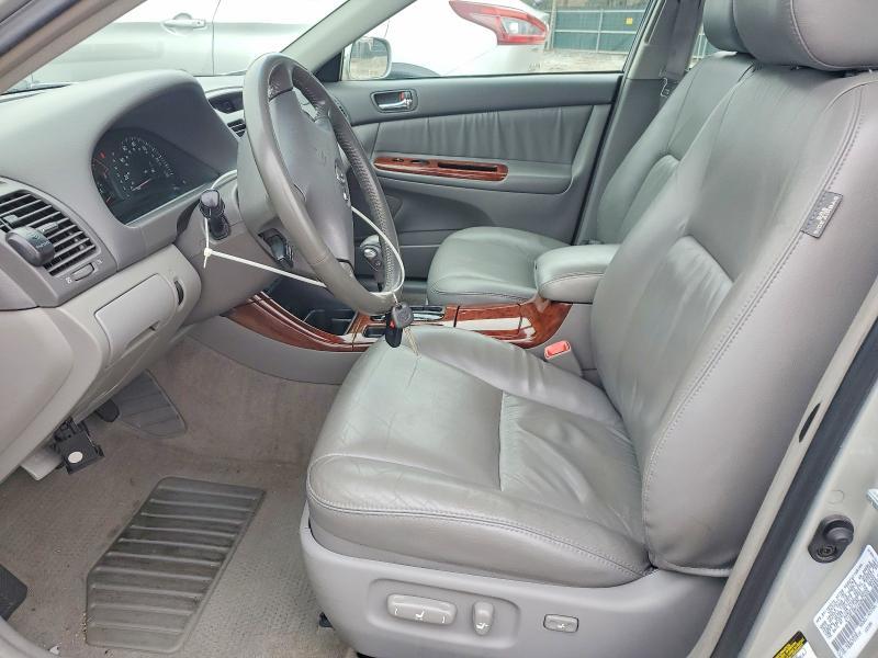 2004 Toyota Camry xle V6