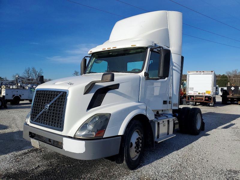 2017 Volvo Vnl Semi Truck