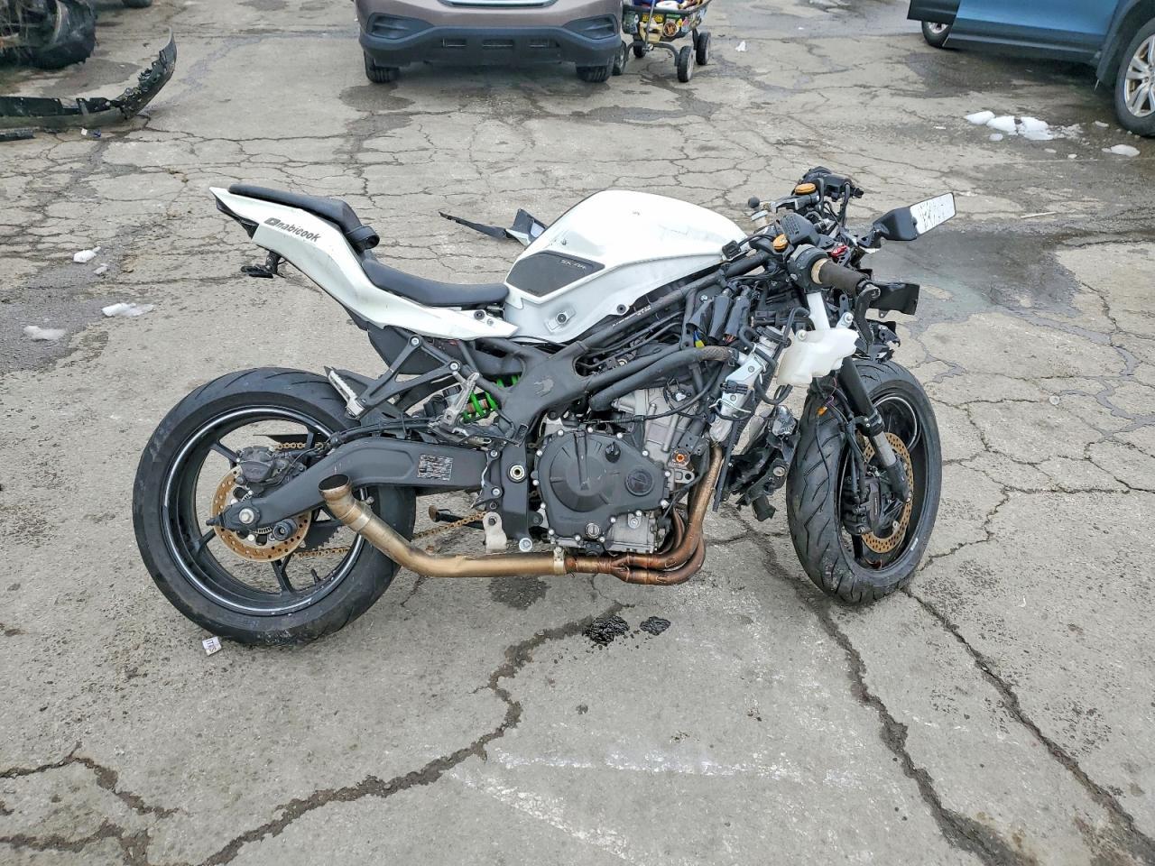 2025 Kawasaki ZX400 S