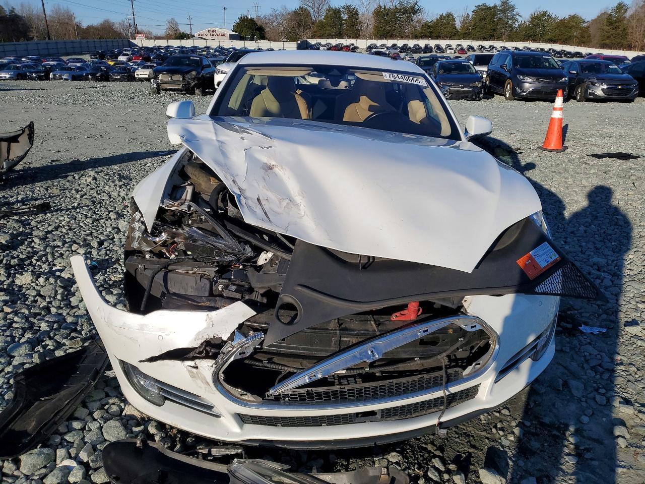 2015 Tesla Model s 85D