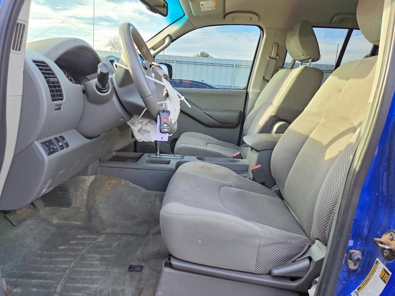 2013 Nissan Frontier s