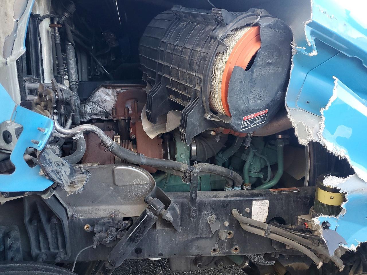 2019 Volvo VNL Semi Truck