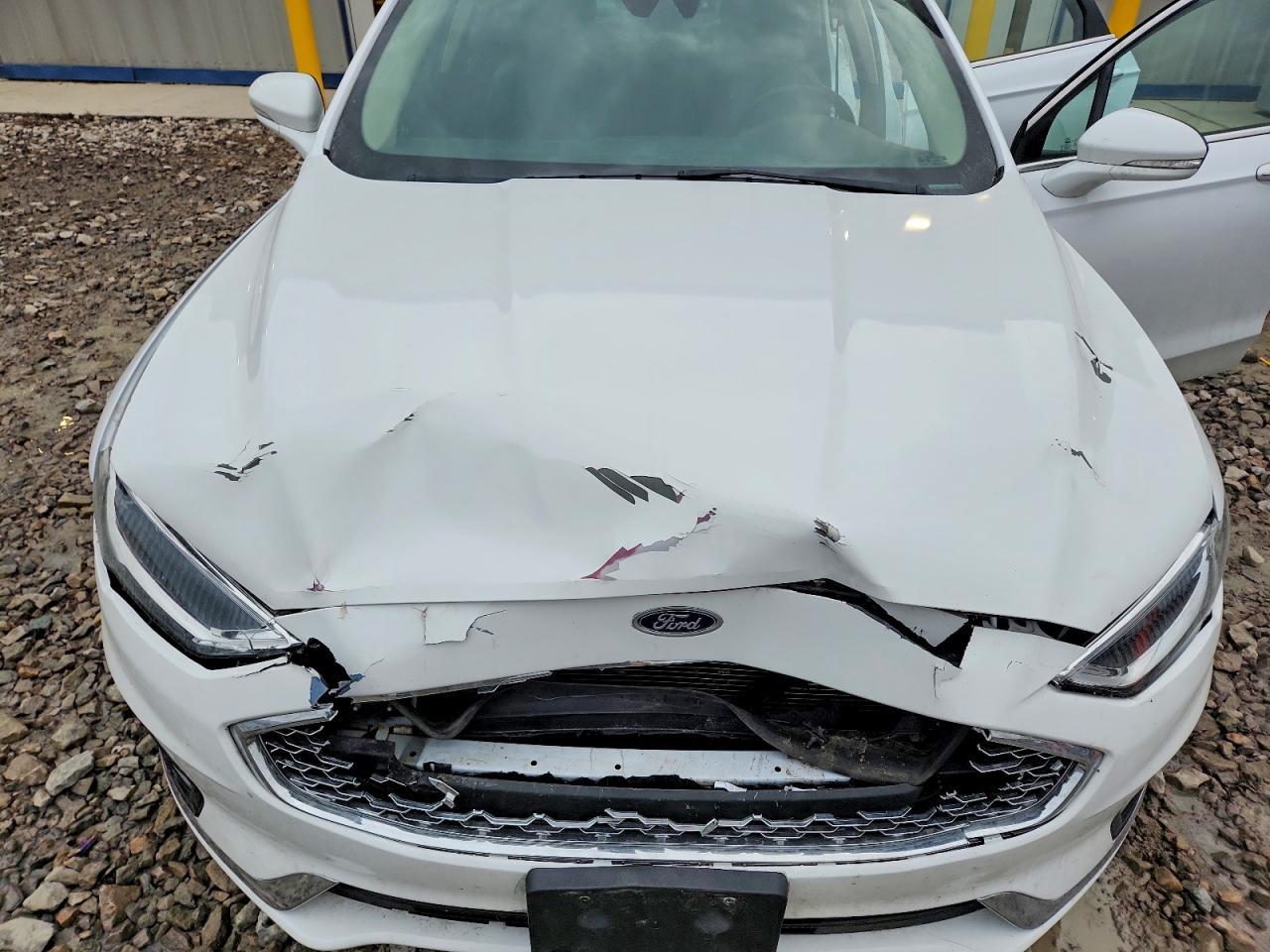 2020 Ford Fusion Titanium