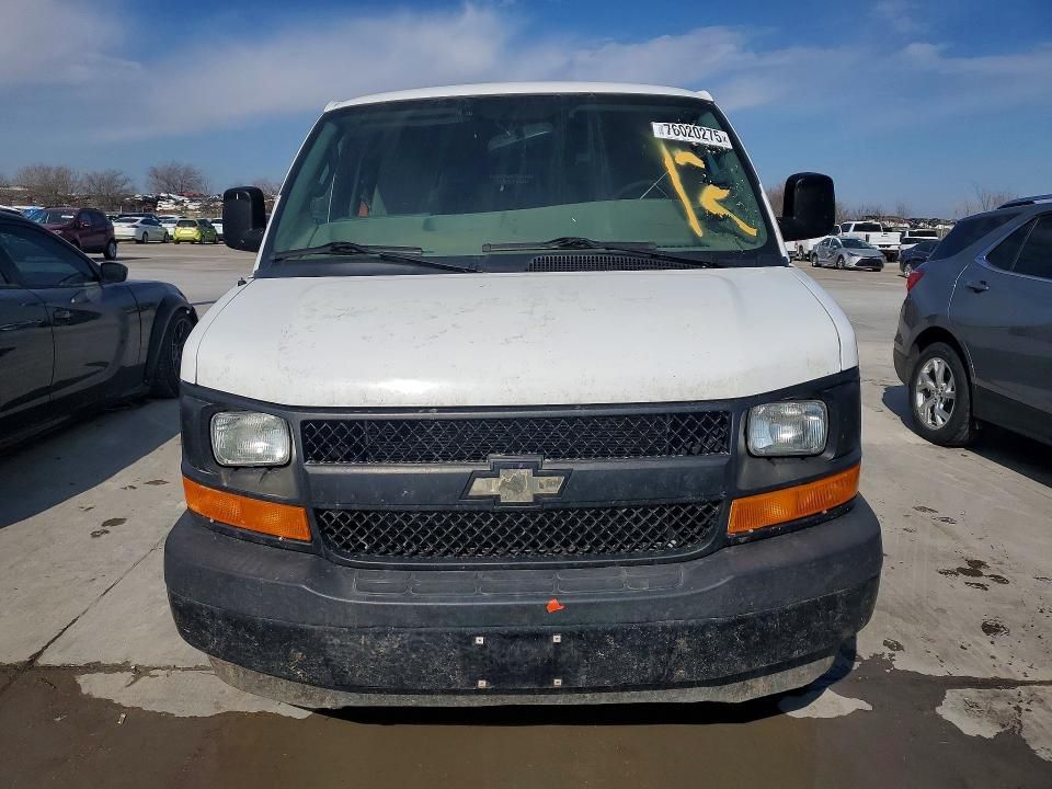 2017 Chevrolet Express G2500