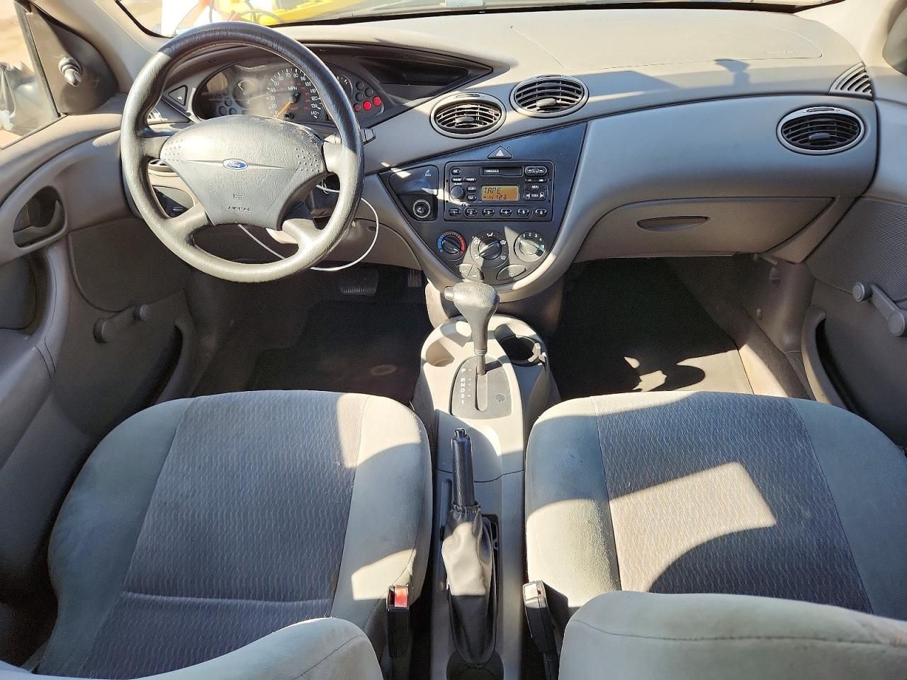 2000 Ford Focus lx
