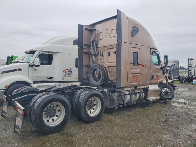 2022 Freigliner 2022 Freightliner Cascadia 126 Semi Truck