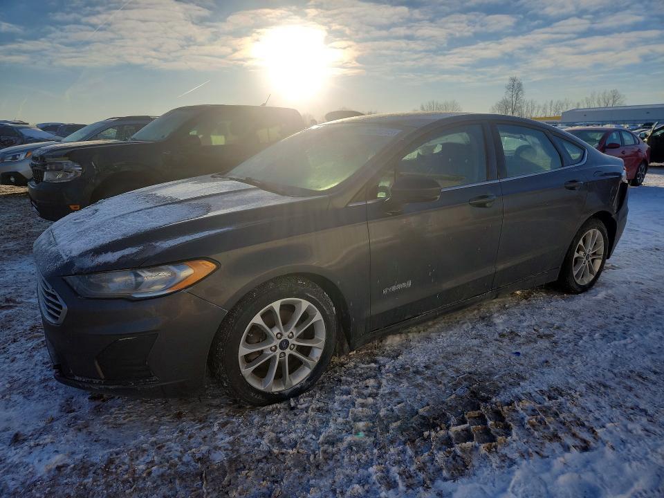 2019 Ford Fusion se