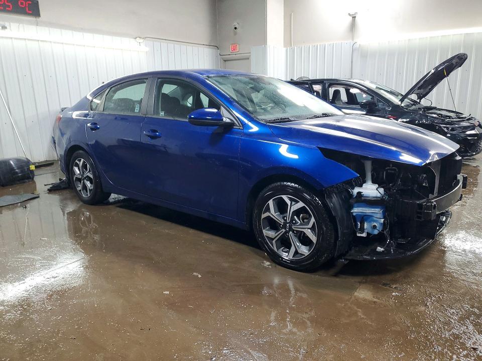 2021 KIA Forte lxs