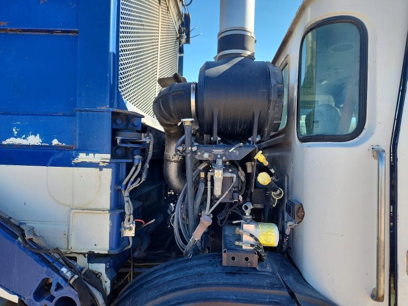 2015 Autocar Xpeditor W Refuse Truck