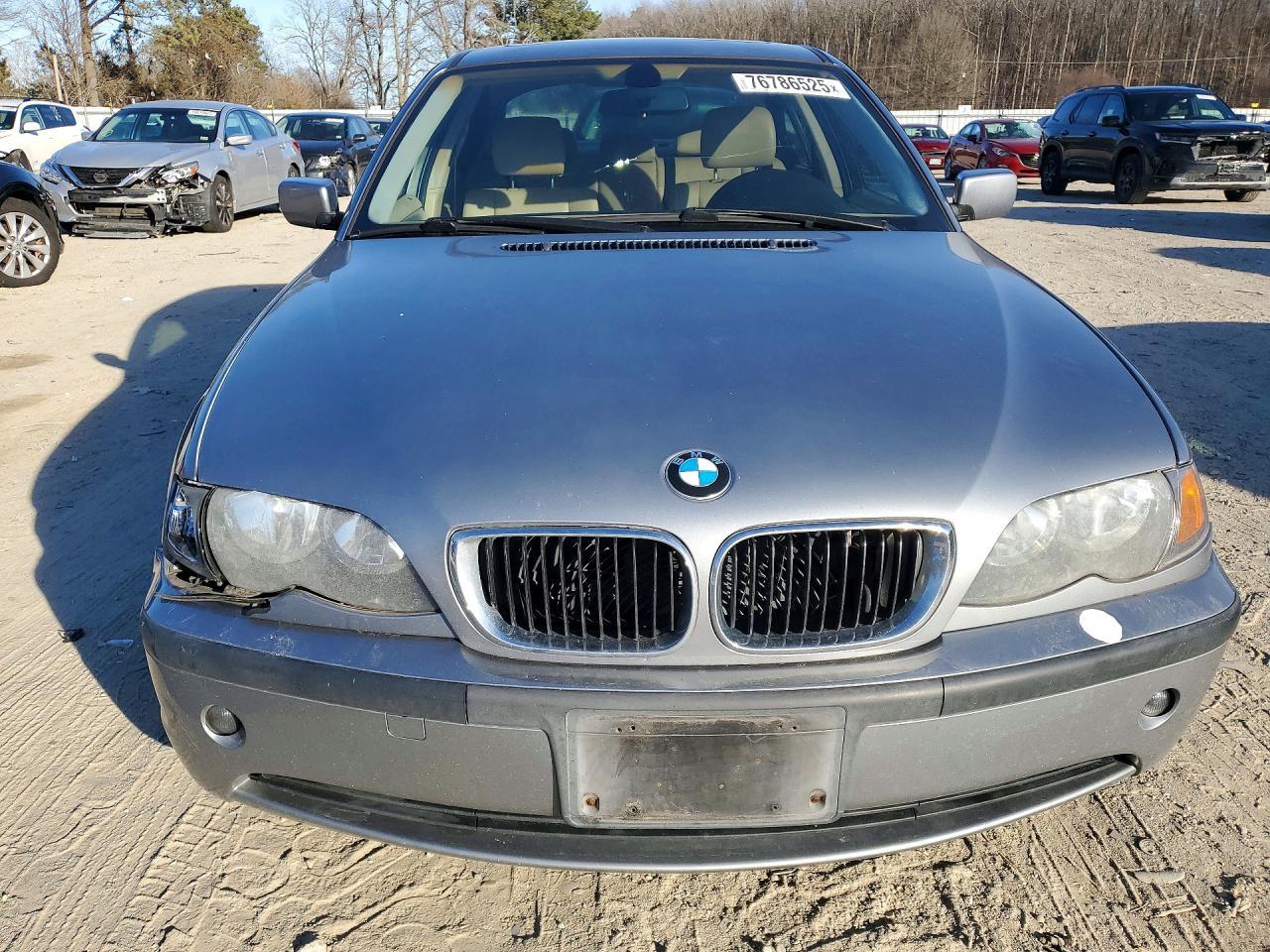 2004 BMW 325 i