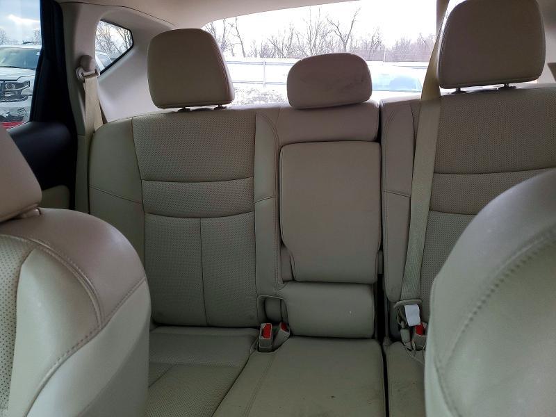 2016 Nissan Murano s