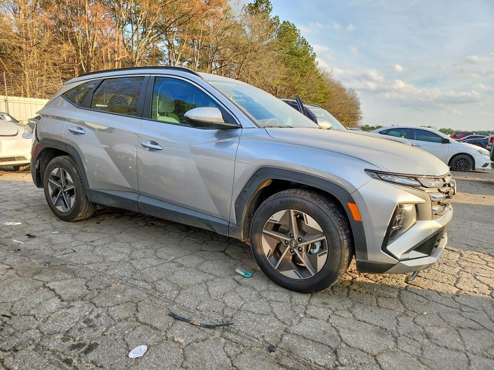 2025 Hyundai Tucson sel