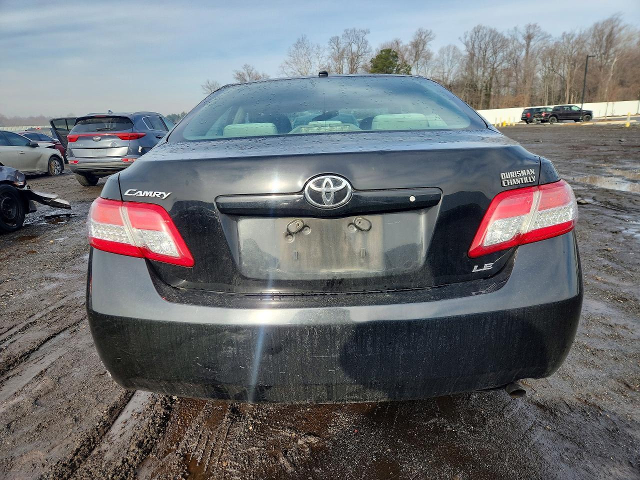 2011 Toyota Camry le