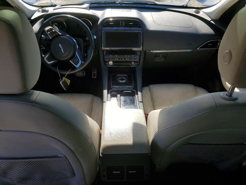 2019 Jaguar F-pace Prestige