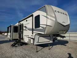 Camiones salvage sin ofertas aún a la venta en subasta: 2024 Keystone 2024 Dutchman Cougar