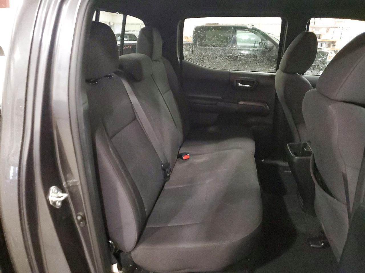 2017 Toyota Tacoma Double cab
