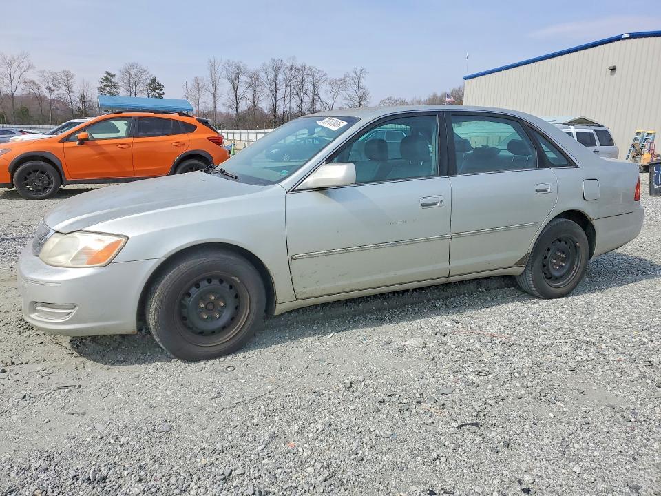 2000 Toyota Avalon xl