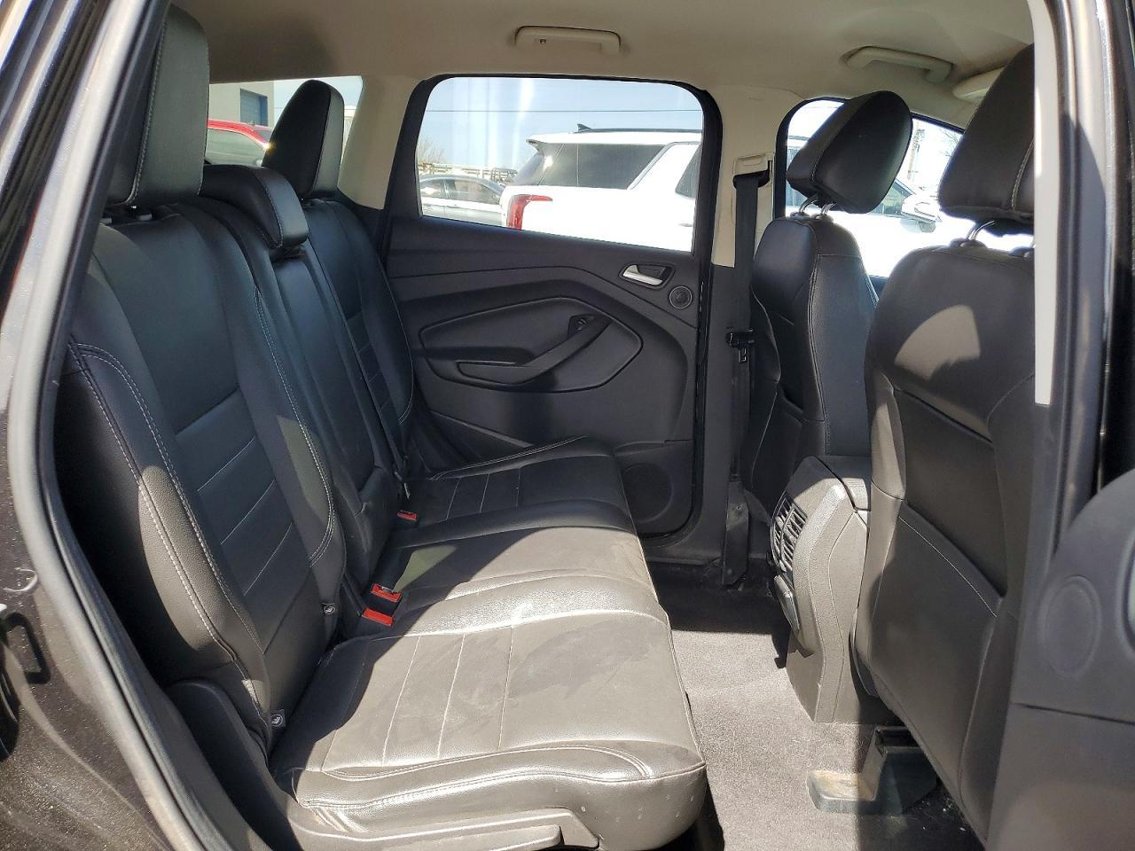 2015 Ford Escape se