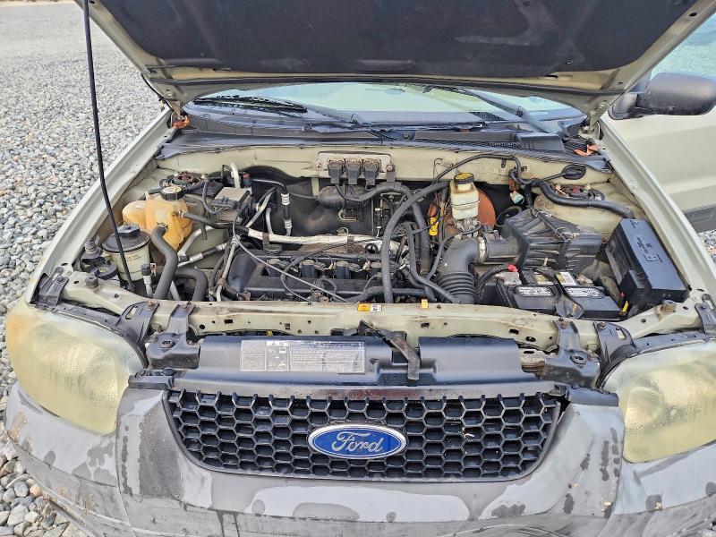 2005 Ford Escape xls
