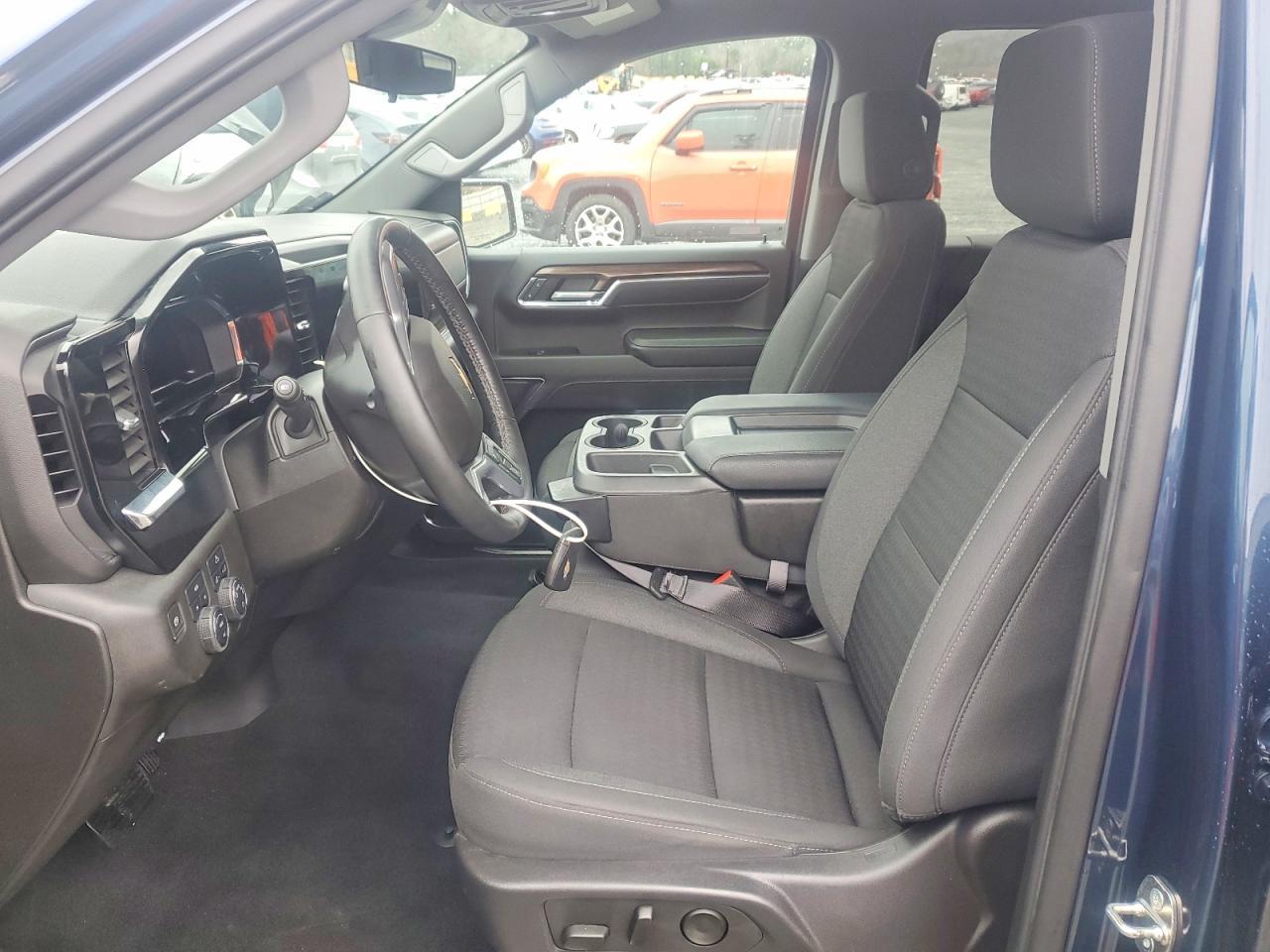 2023 Chevrolet Silverado K1500 LT-L