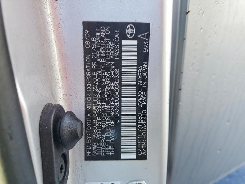 2010 Toyota Prius iii