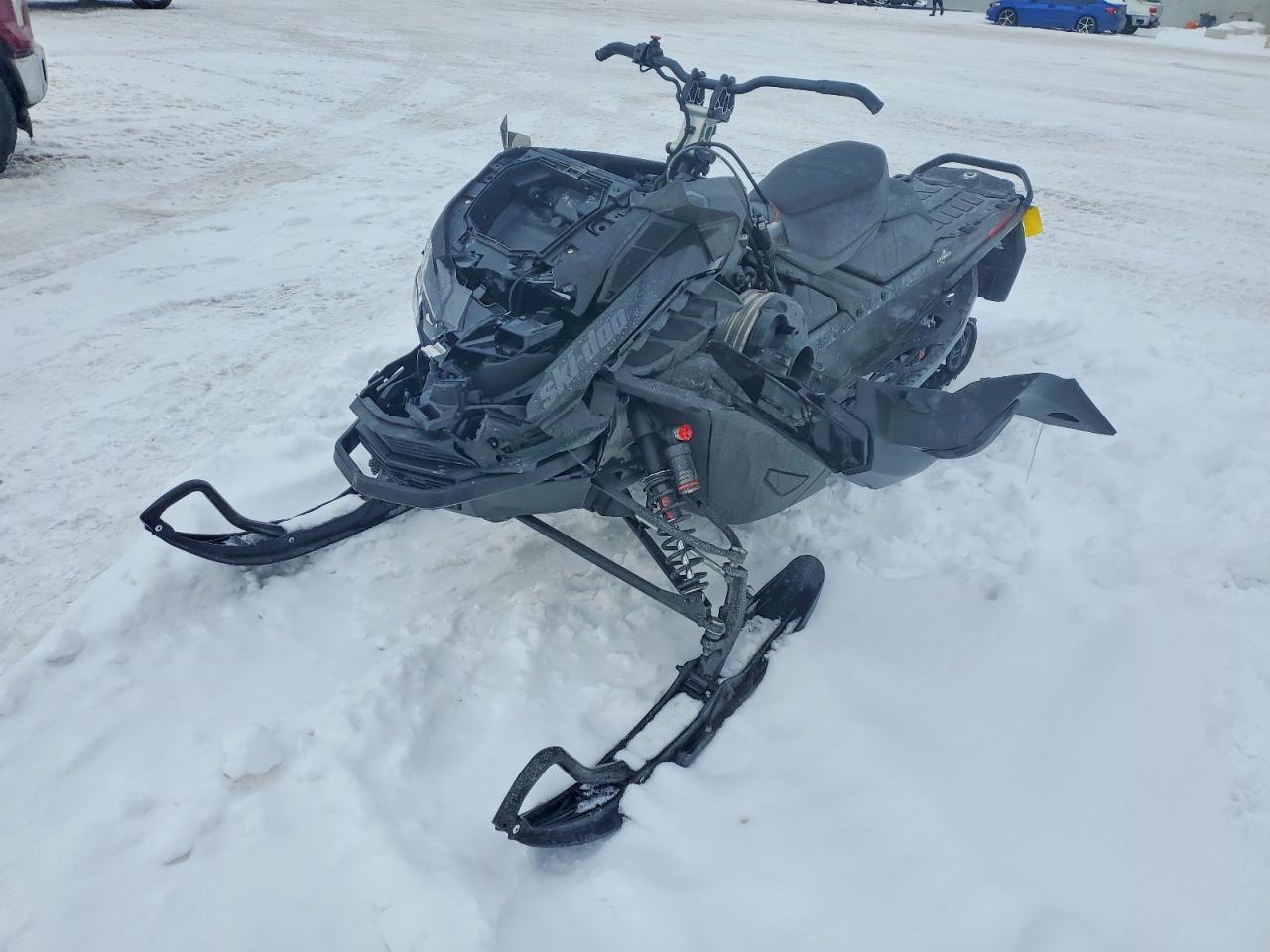 2025 Skidoo Renegade X-RS 900 ACE Turbo R