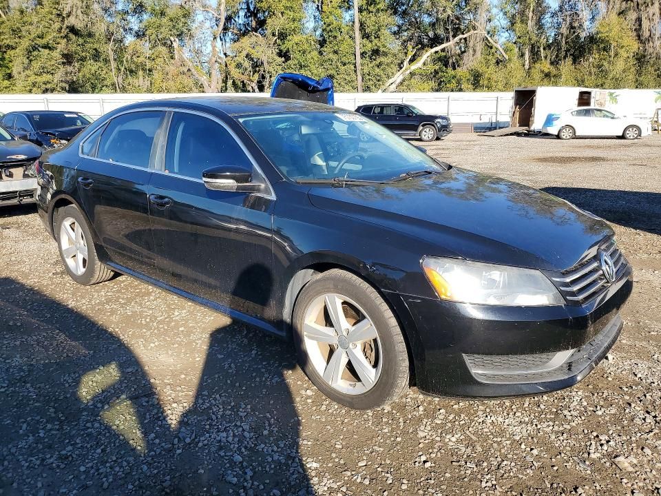 2013 Volkswagen Passat se