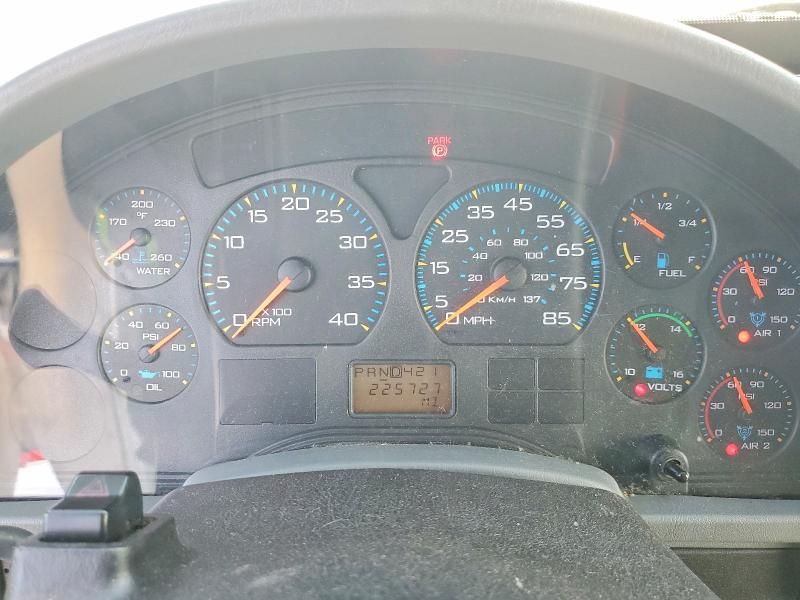 2003 International 4000 4200