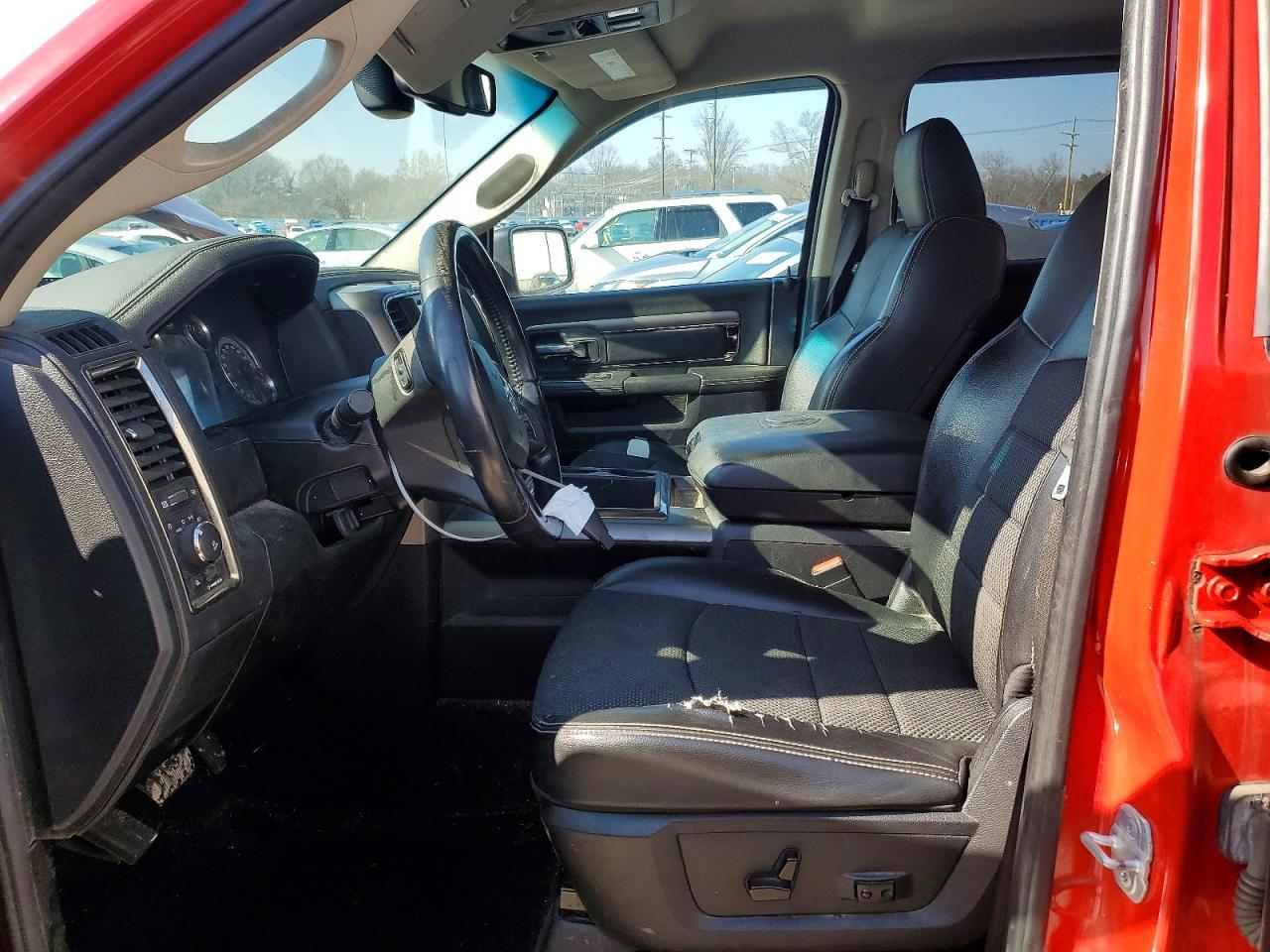 2014 Dodge RAM 1500 Sport