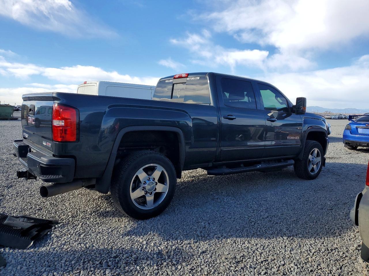 2019 GMC Sierra K2500 slt