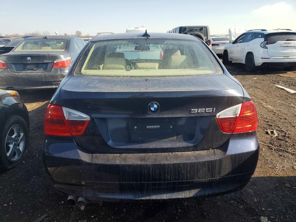 2006 BMW 325 i