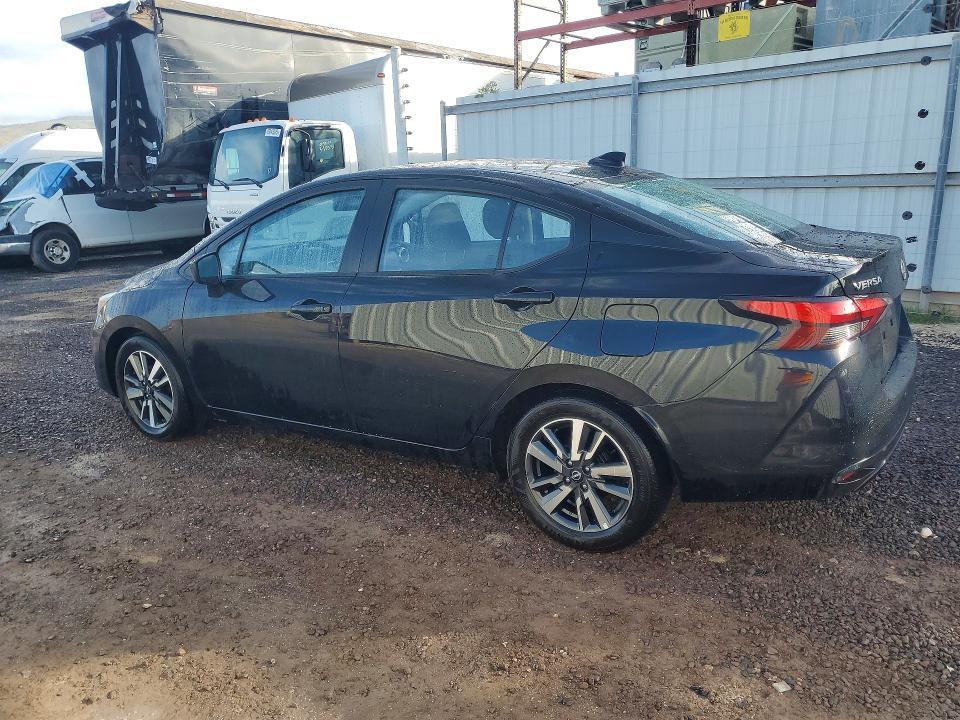 2025 Nissan Versa sv