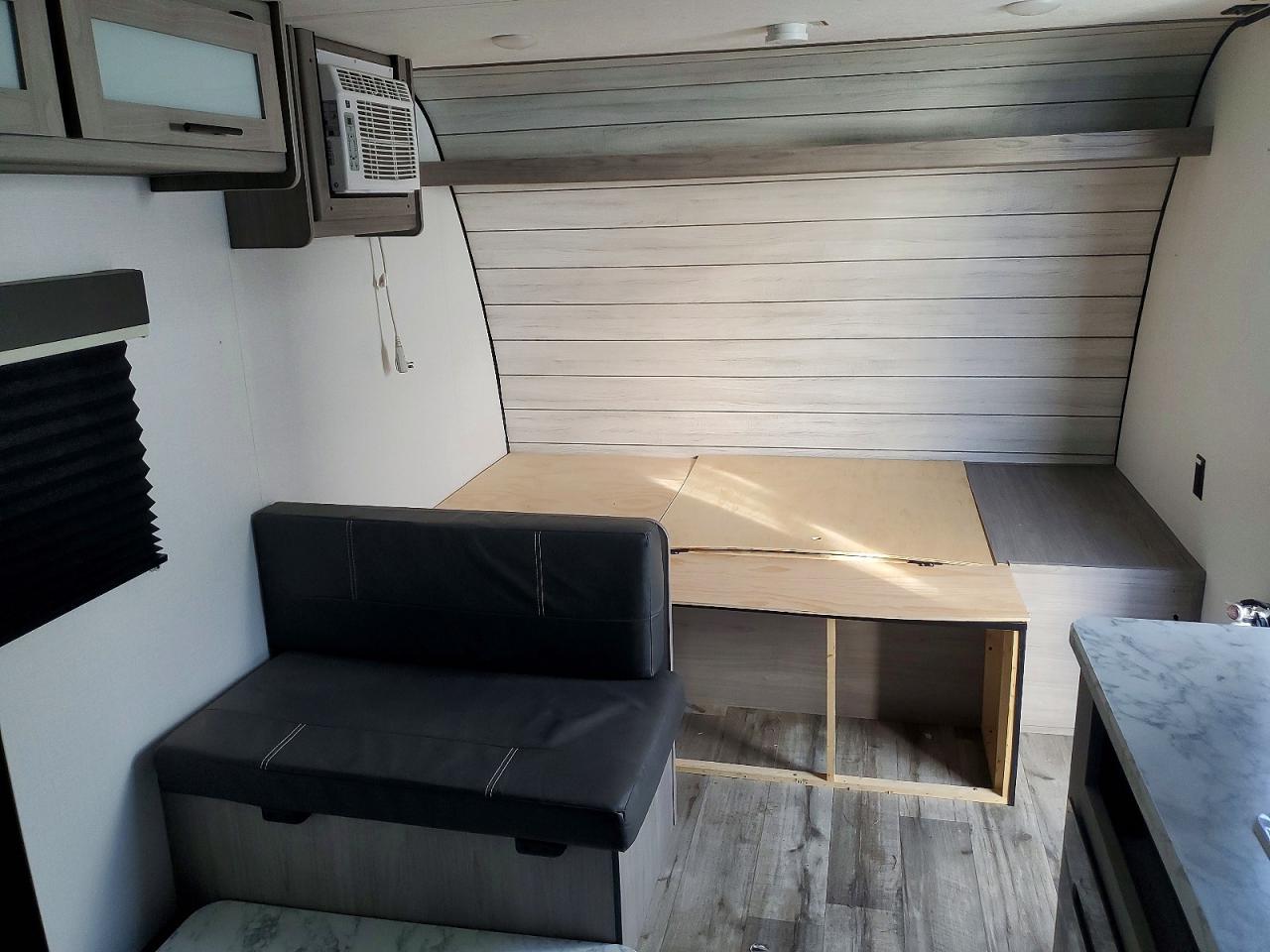 2024 Coleman CM17B24 Camper