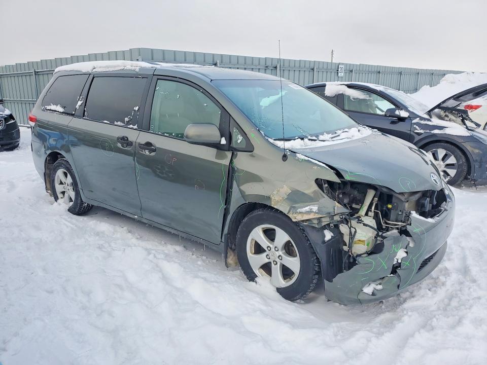 2012 Toyota Sienna