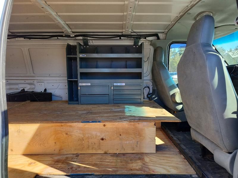 2008 Ford Econoline E350 Super Duty van