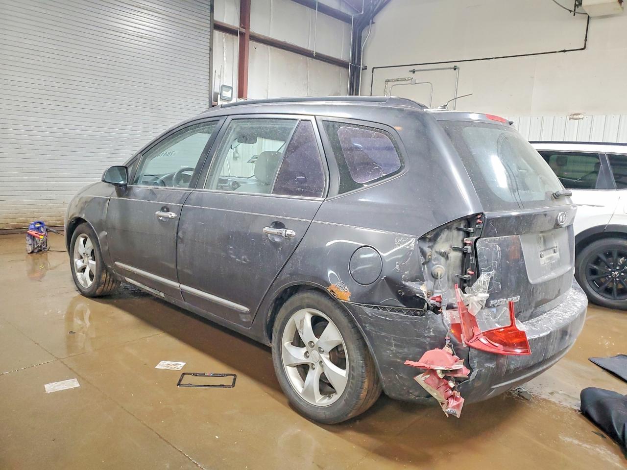 2007 KIA Rondo lx