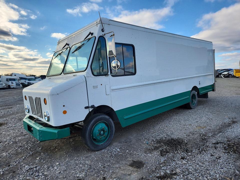 2015 Freightliner 2014 Freightliner MT 45G Delivery Van