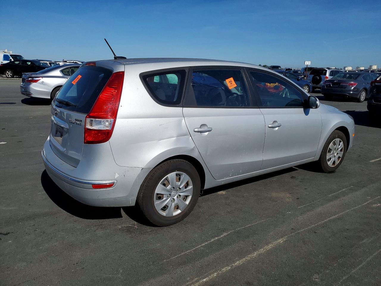 2011 Hyundai Elantra Touring gls