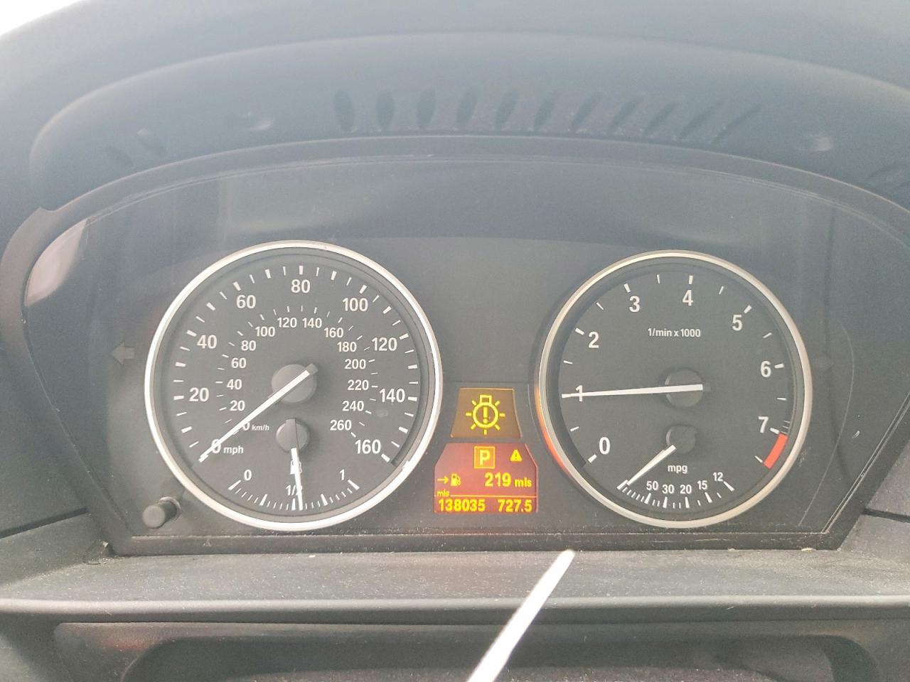 2010 BMW 528 i